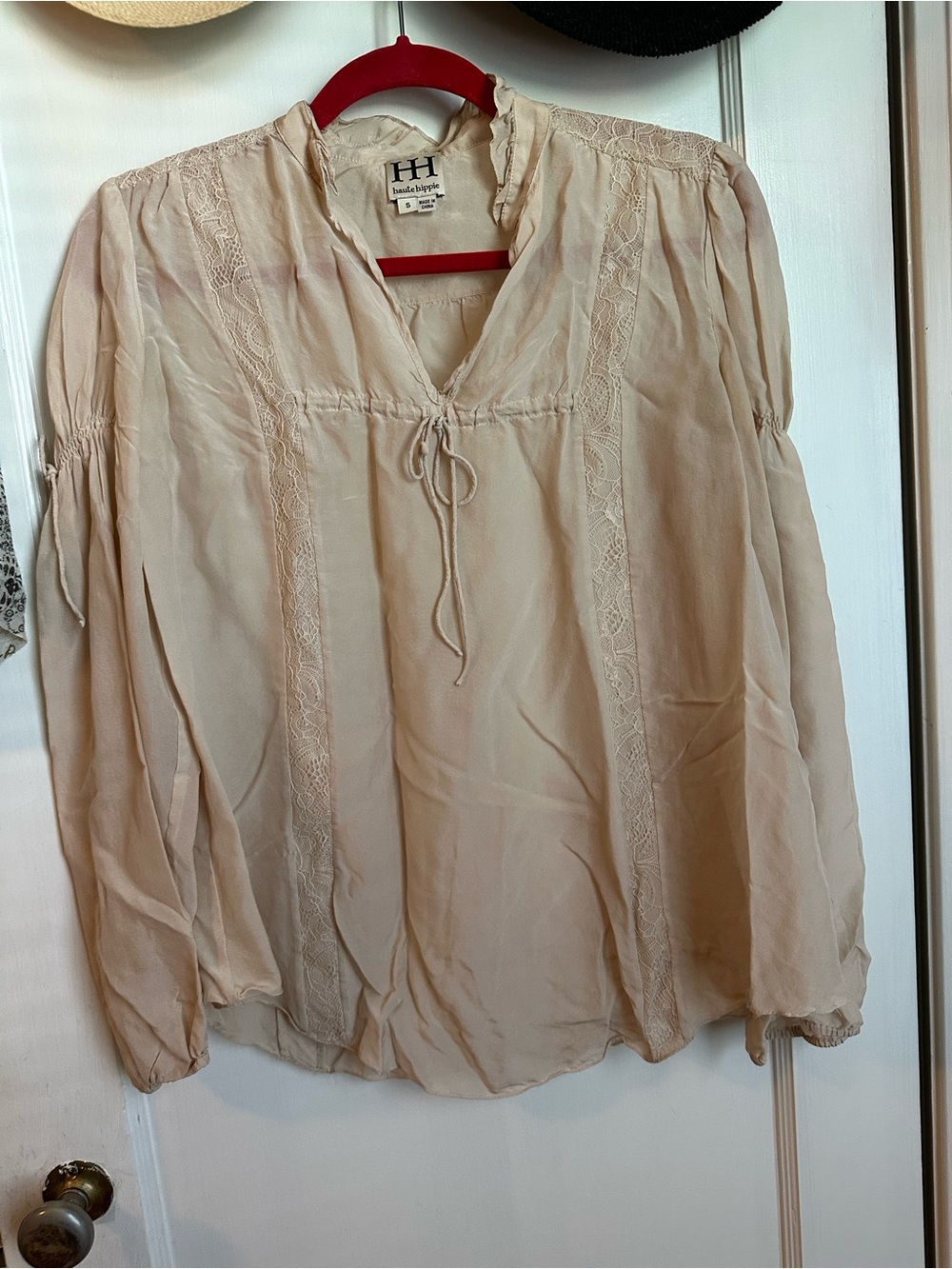 Haute Hippie Soft Cream Peasant Blouse with Lace Trim